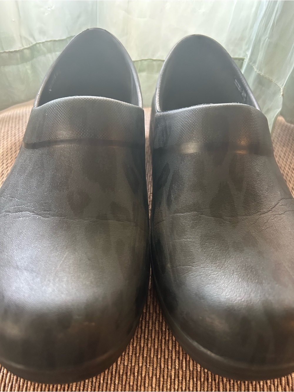 CROCS Women's Black Slip-On Clogs